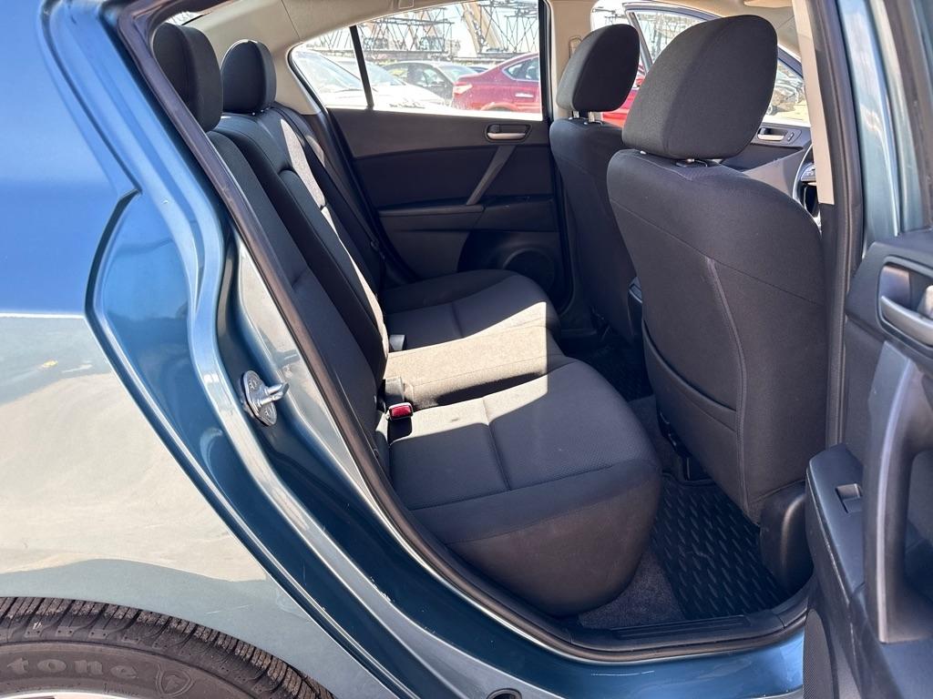 Mazda MAZDA3 4dr Sdn Auto i Touring 2010