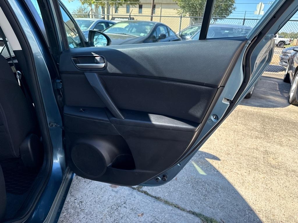 Mazda MAZDA3 4dr Sdn Auto i Touring 2010