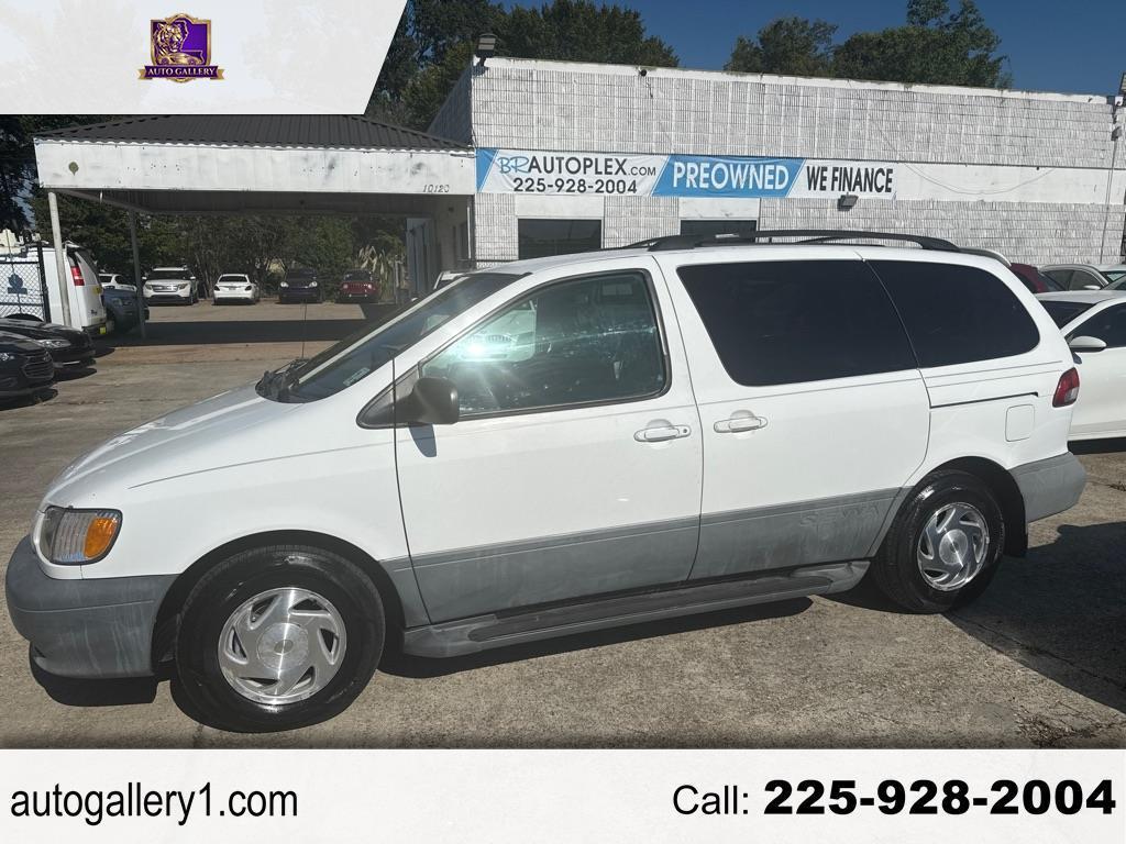 2002 Toyota Sienna 5dr LE (Natl)