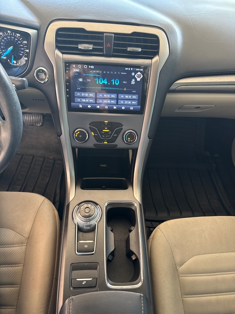 Ford Fusion SE FWD 2017 Ford Fusion SE FWD 2017