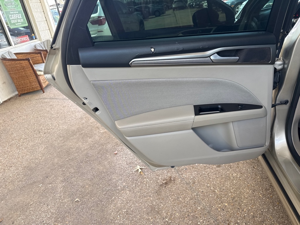 Ford Fusion SE FWD 2017 Ford Fusion SE FWD 2017