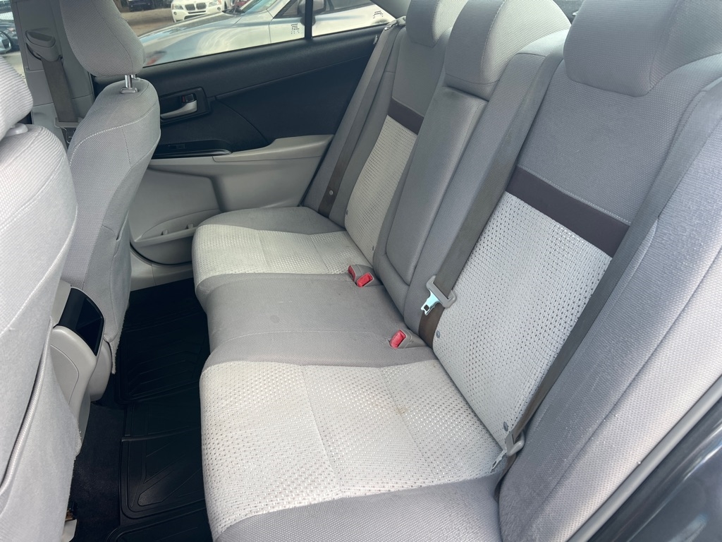 Toyota Camry 4dr Sdn I4 Auto XLE (Natl) 2013 Toyota Camry 4dr Sdn I4 Auto XLE (Natl) 2013