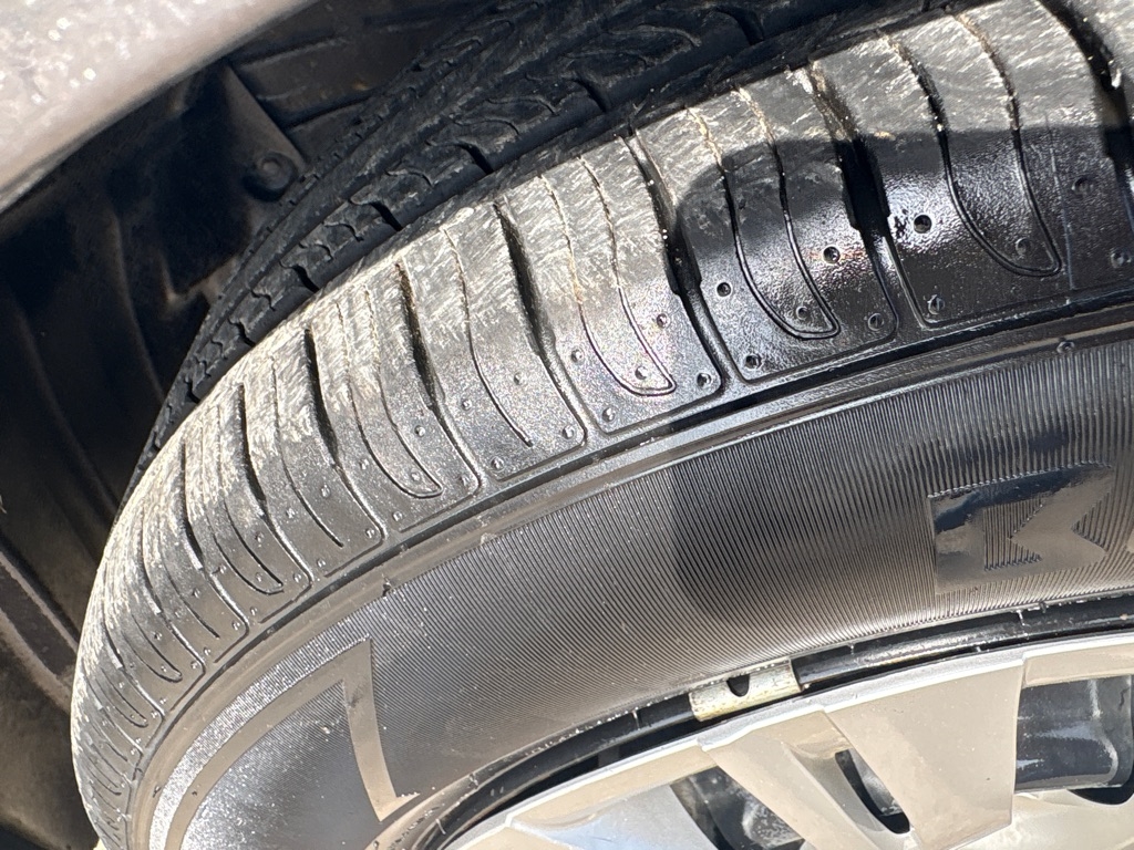 Toyota Camry 4dr Sdn I4 Auto XLE (Natl) 2013 Toyota Camry 4dr Sdn I4 Auto XLE (Natl) 2013