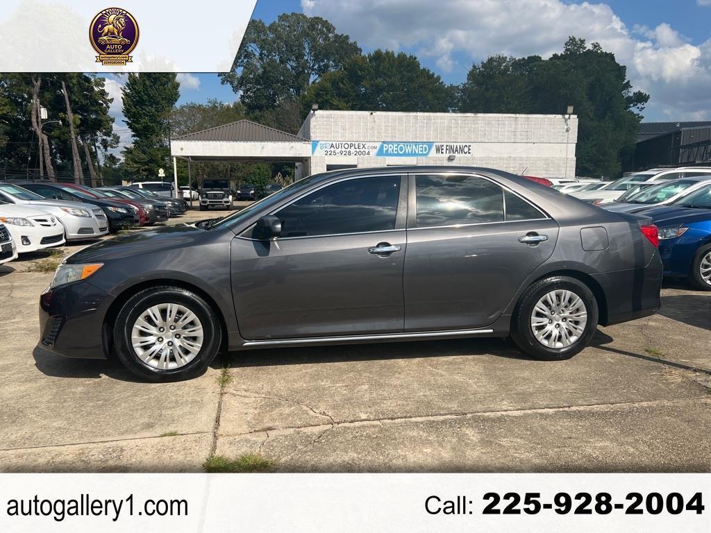 2013 Toyota Camry LE