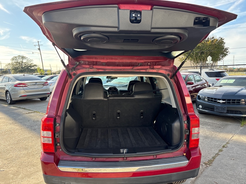 Jeep Patriot FWD 4dr Latitude 2013 Jeep Patriot FWD 4dr Latitude 2013