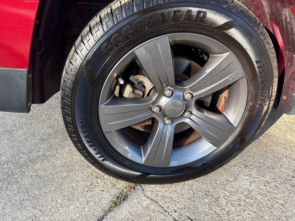 Jeep Patriot FWD 4dr Latitude 2013