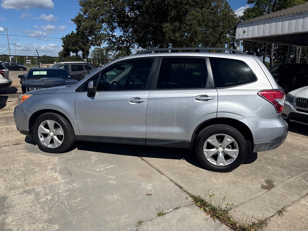 Subaru Forester 4dr CVT 2.5i Premium PZEV 2015 Subaru Forester 4dr CVT 2.5i Premium PZEV 2015