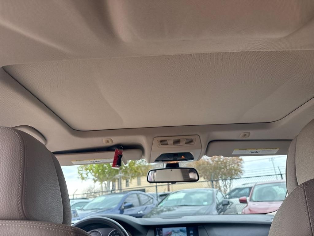 BMW 5 Series 4dr Sdn 535i RWD 2012