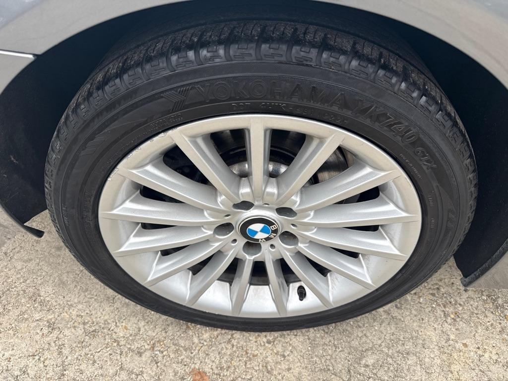 BMW 5 Series 4dr Sdn 535i RWD 2012