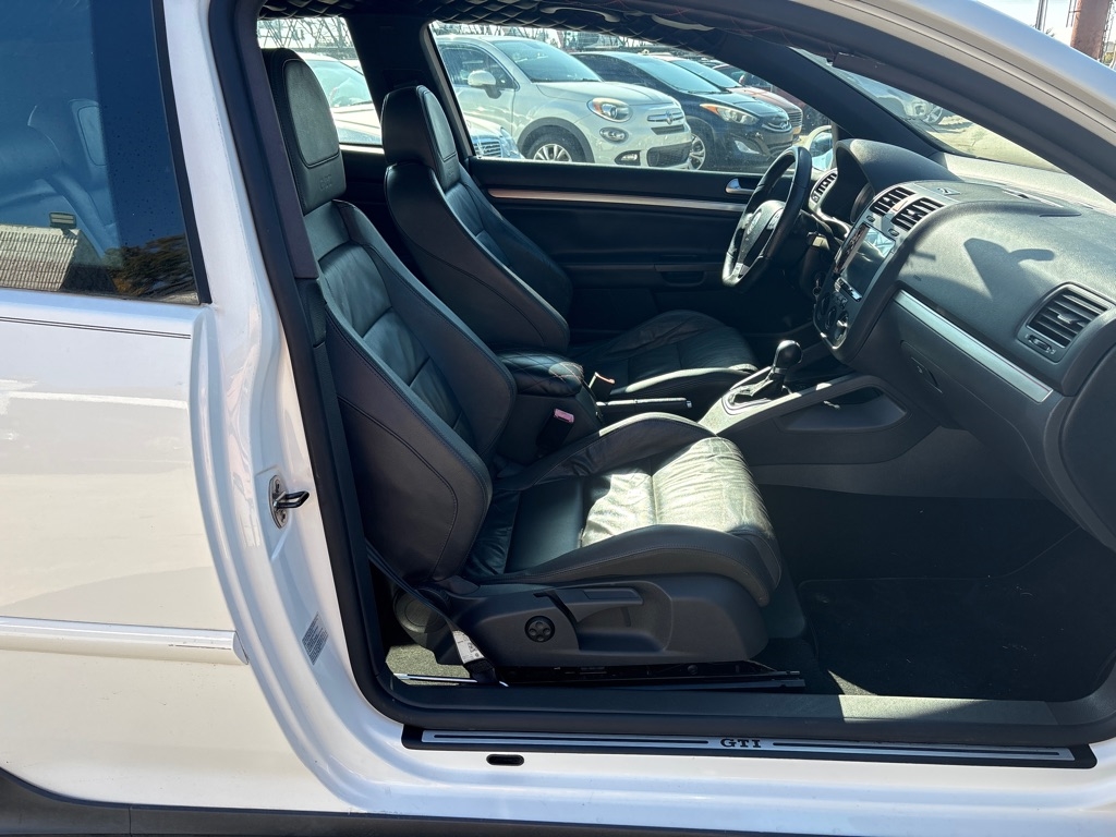 Volkswagen GTI 2dr HB DSG PZEV 2009