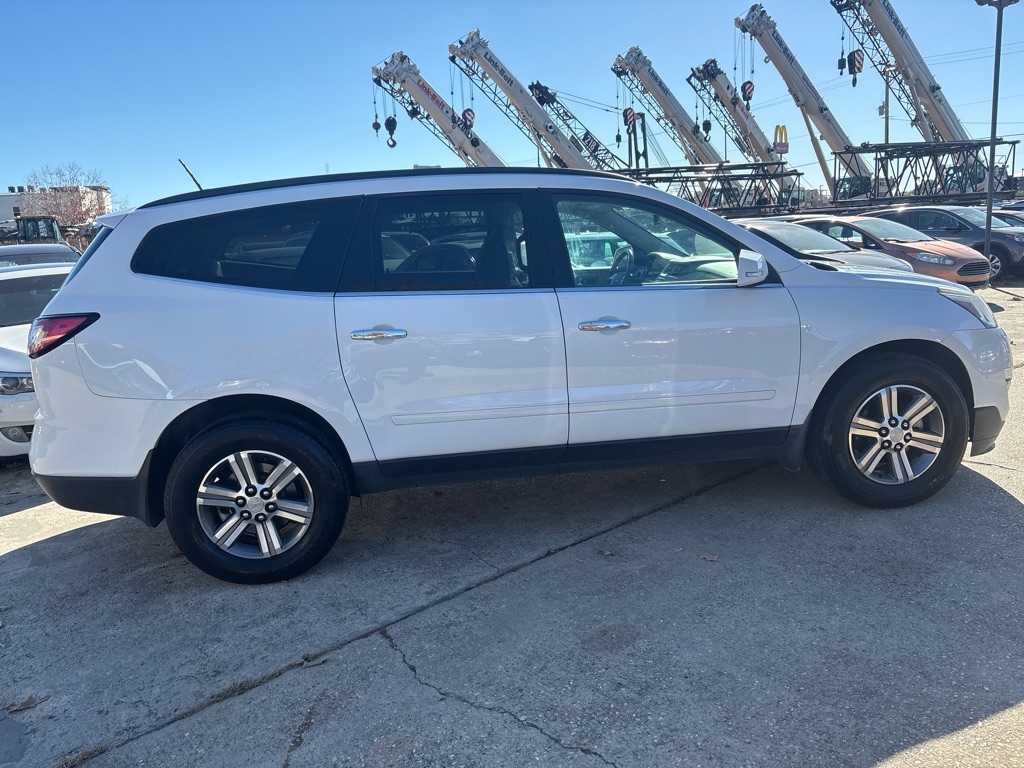 Chevrolet Traverse FWD 4dr LT w/2LT 2017