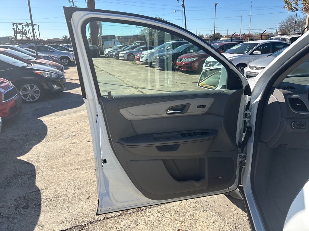 Chevrolet Traverse FWD 4dr LT w/2LT 2017