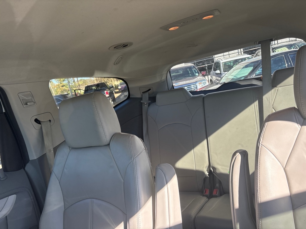 Chevrolet Traverse FWD 4dr LT w/2LT 2017