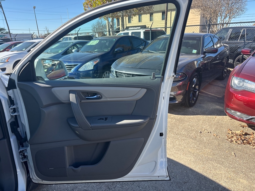 Chevrolet Traverse FWD 4dr LT w/2LT 2017