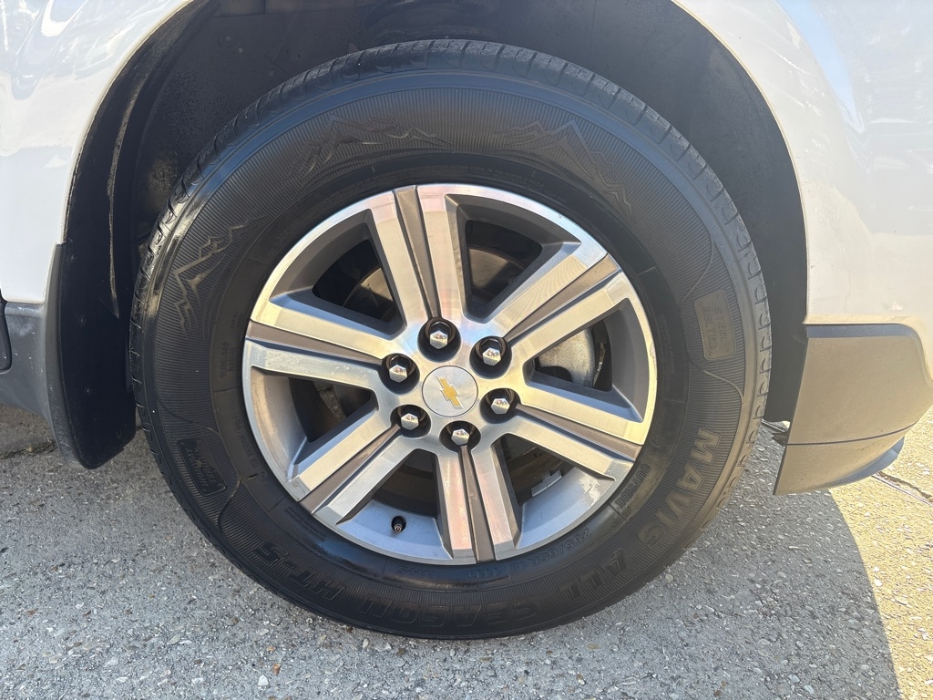 Chevrolet Traverse FWD 4dr LT w/2LT 2017