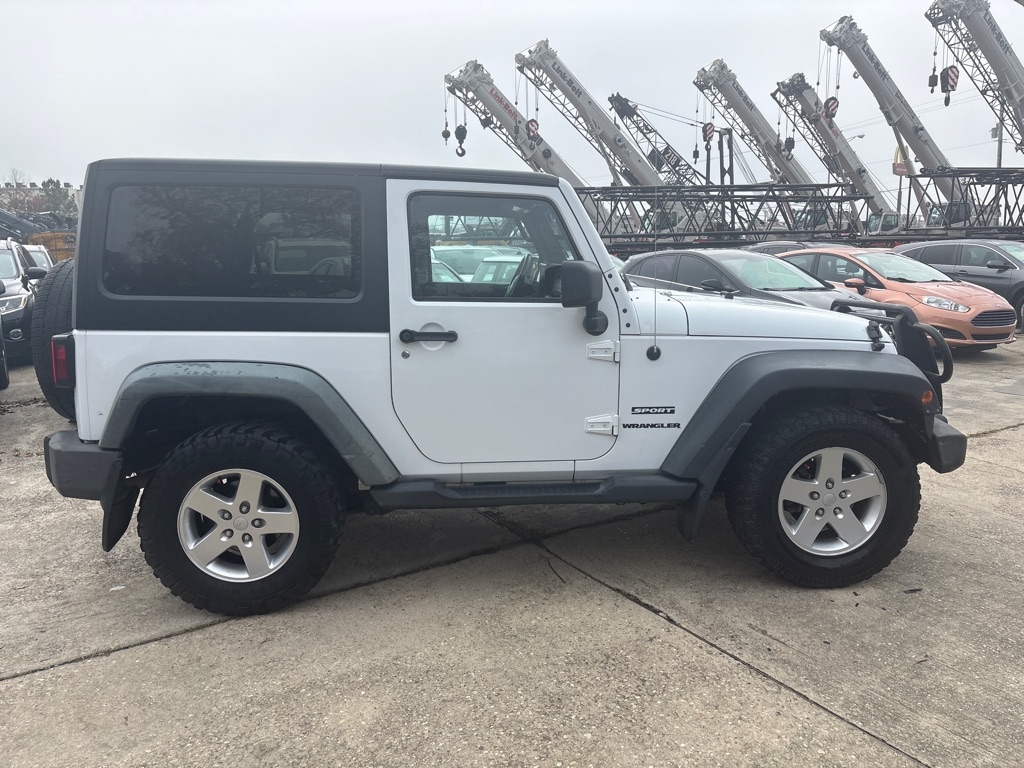 Jeep Wrangler 4WD 2dr Sport 2011