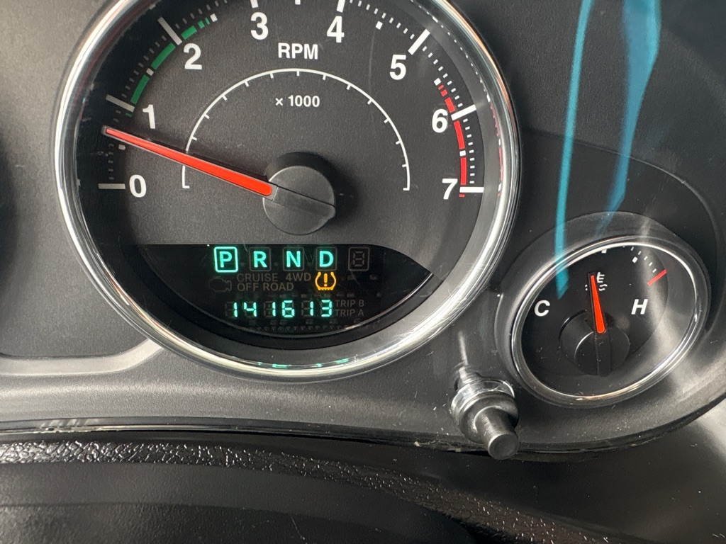 Jeep Wrangler 4WD 2dr Sport 2011