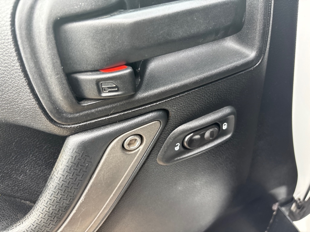 Jeep Wrangler 4WD 2dr Sport 2011