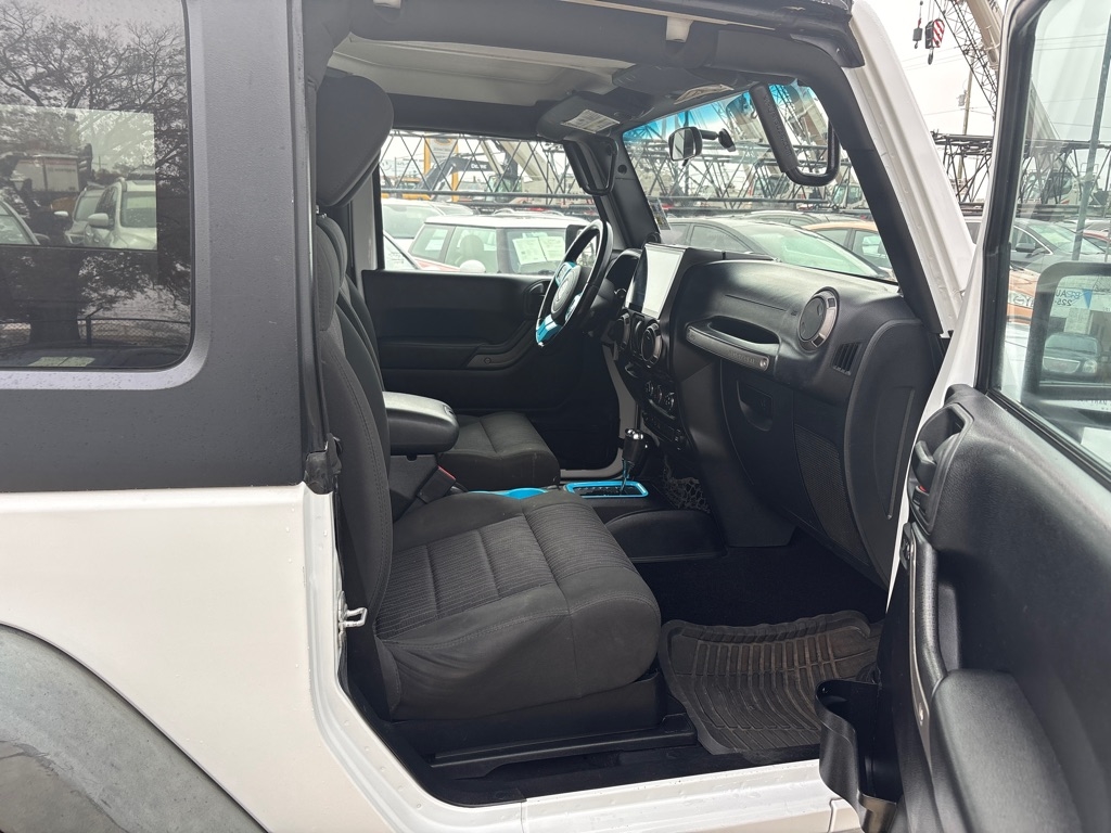 Jeep Wrangler 4WD 2dr Sport 2011