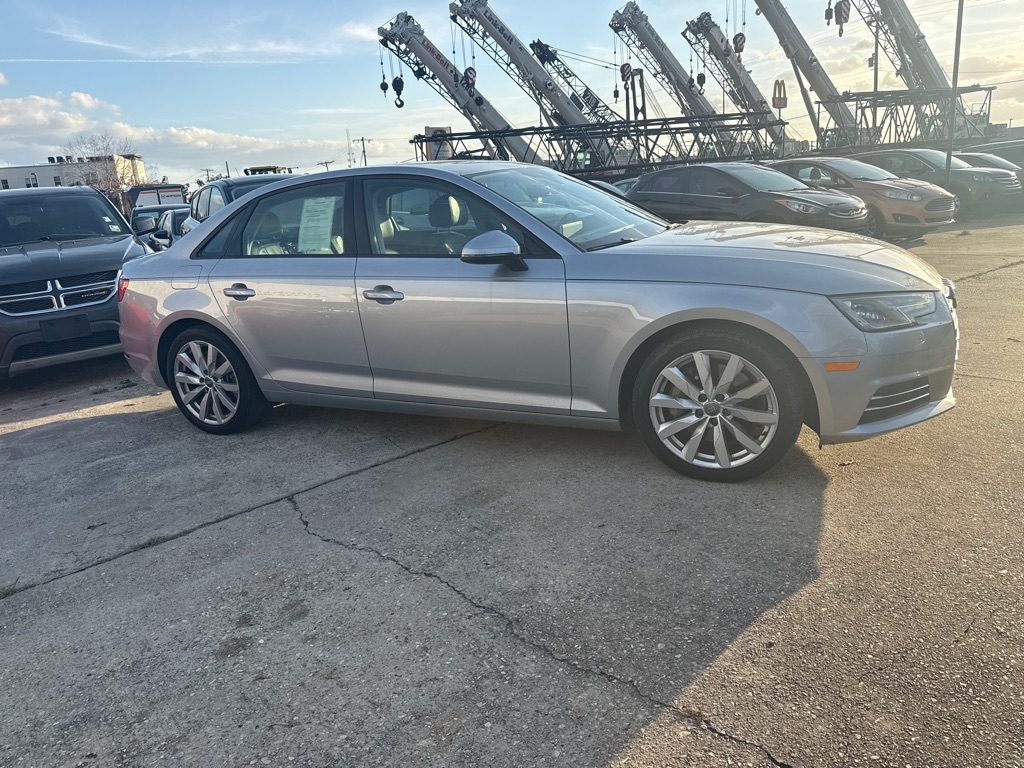 Audi A4 2.0 TFSI Auto Premium quattro AWD 2017