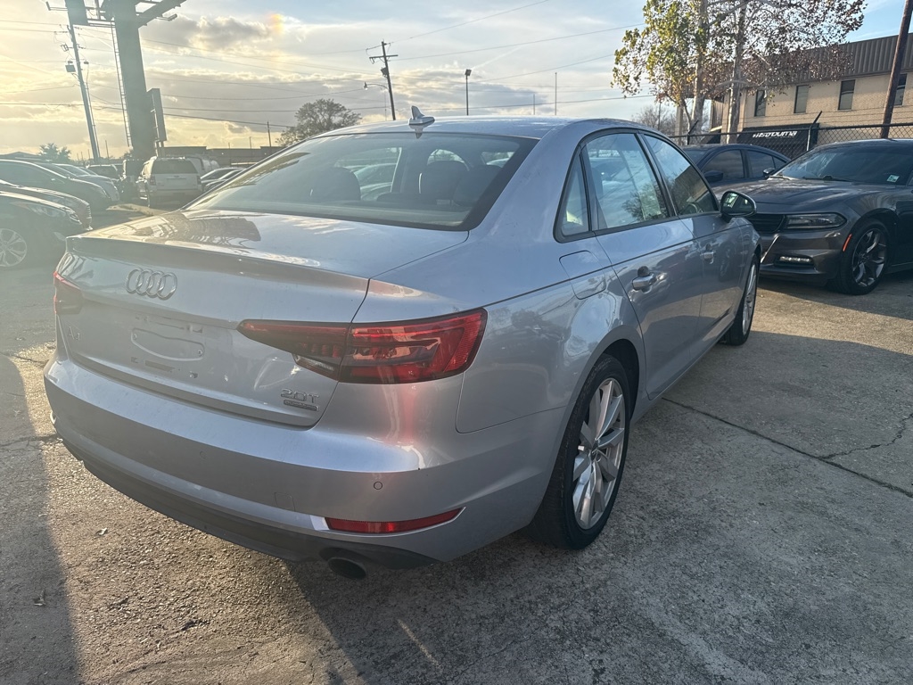 Audi A4 2.0 TFSI Auto Premium quattro AWD 2017