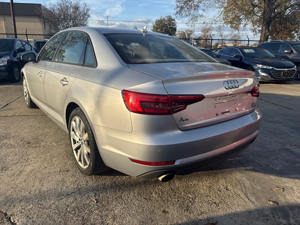 Audi A4 2.0 TFSI Auto Premium quattro AWD 2017