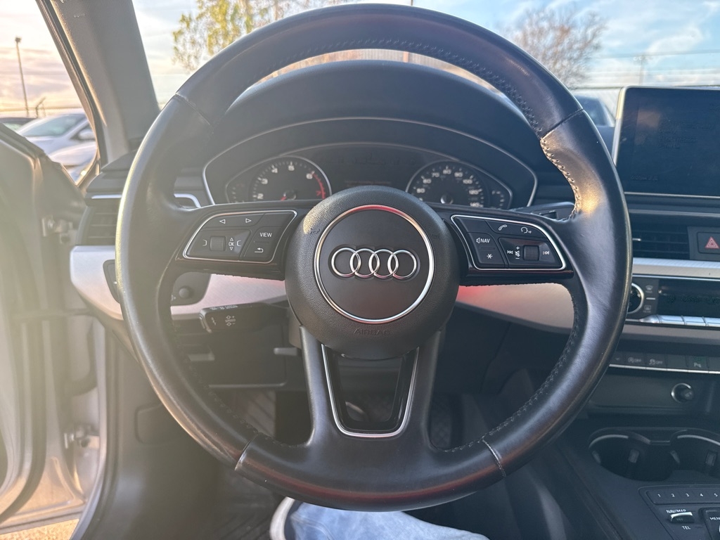 Audi A4 2.0 TFSI Auto Premium quattro AWD 2017