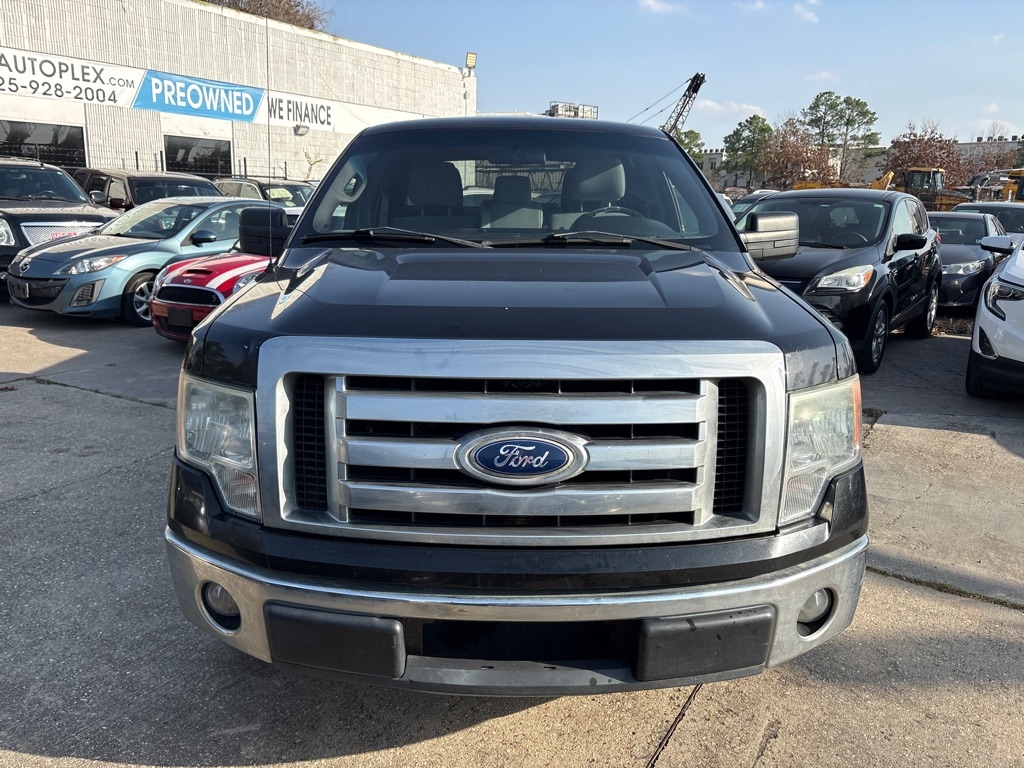 Ford F-150 2WD SuperCrew 145" XL 2011