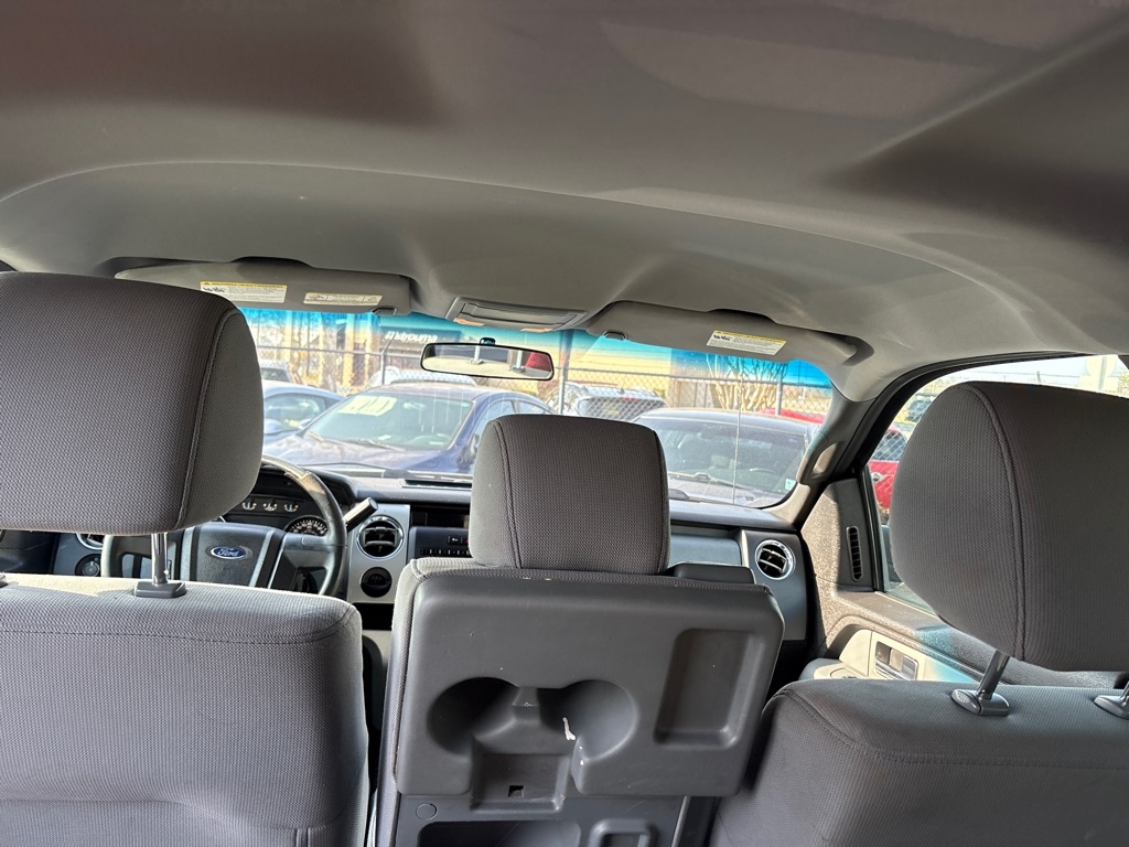 Ford F-150 2WD SuperCrew 145" XL 2011