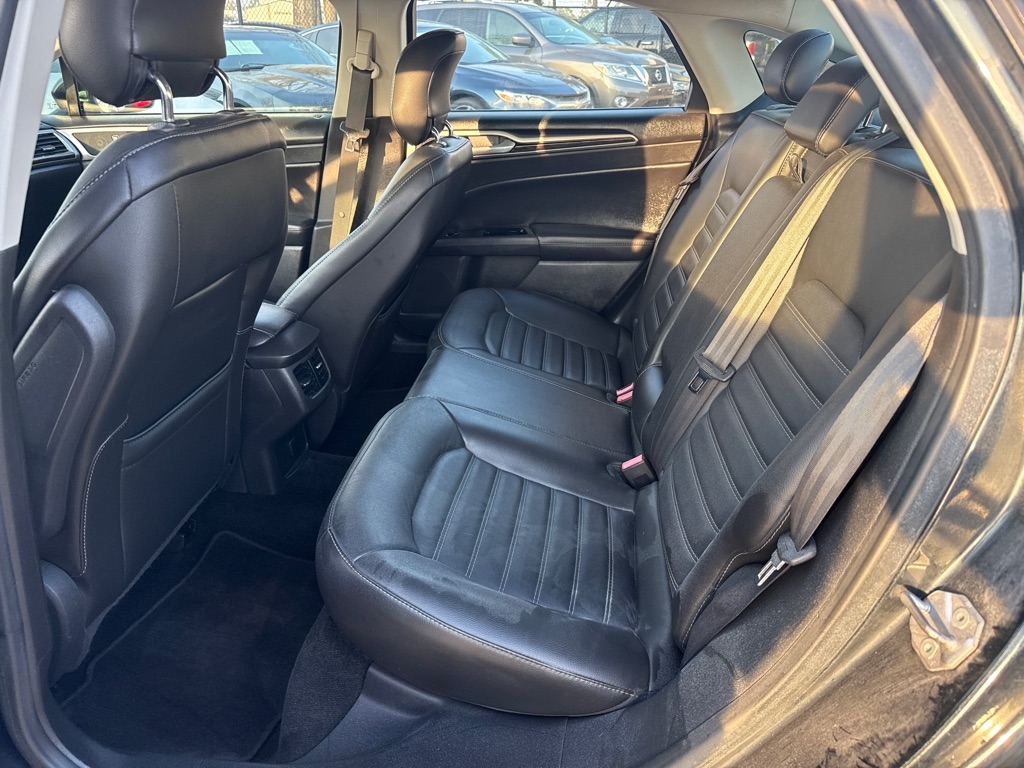 Ford Fusion 4dr Sdn SE FWD 2014