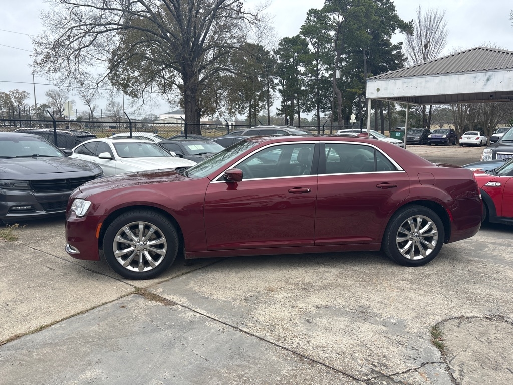 Chrysler 300 4dr Sdn Limited AWD 2015