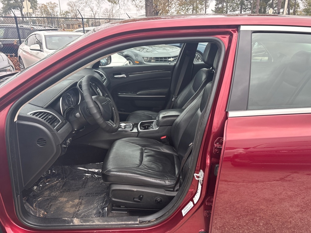 Chrysler 300 4dr Sdn Limited AWD 2015