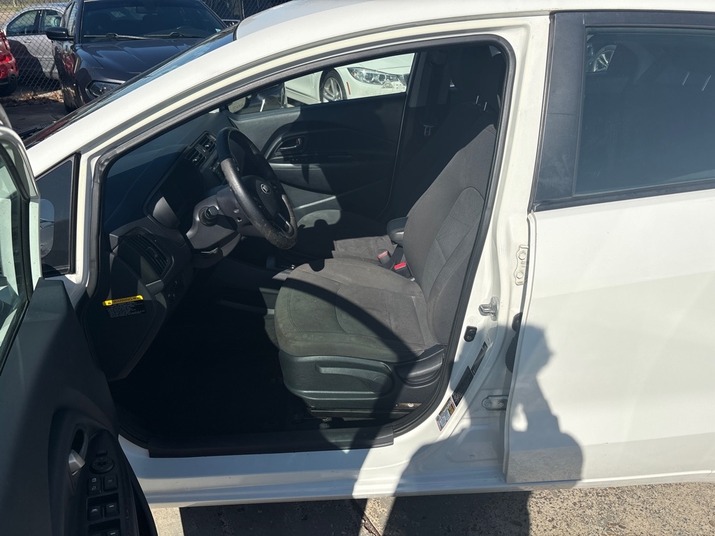 Kia Rio 5dr HB Auto EX 2013