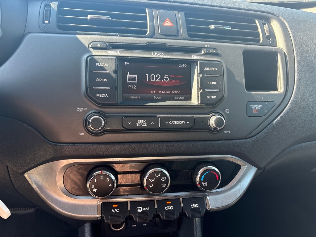 Kia Rio 5dr HB Auto EX 2013