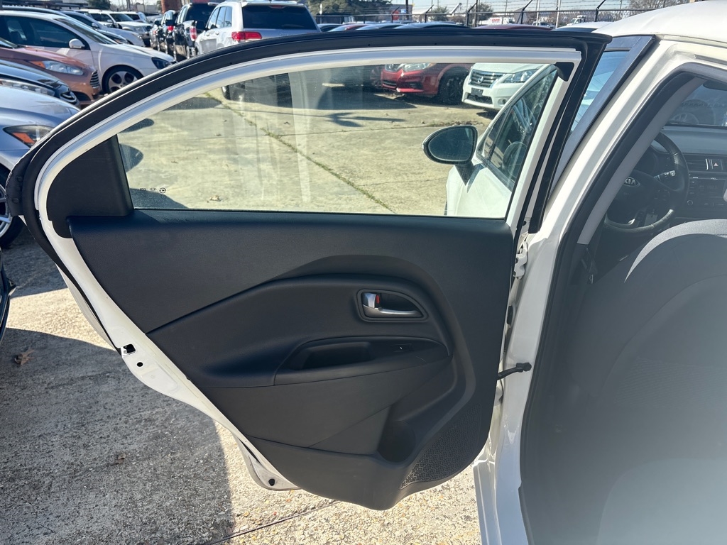 Kia Rio 5dr HB Auto EX 2013