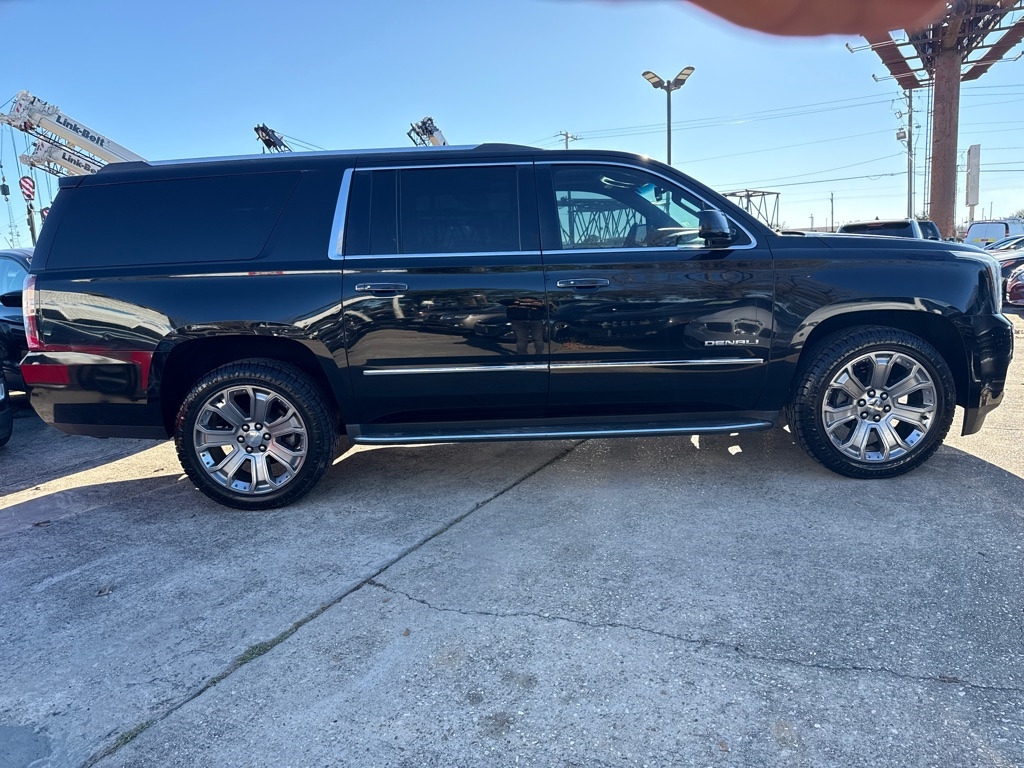 GMC Yukon XL 2WD 4dr Denali 2016