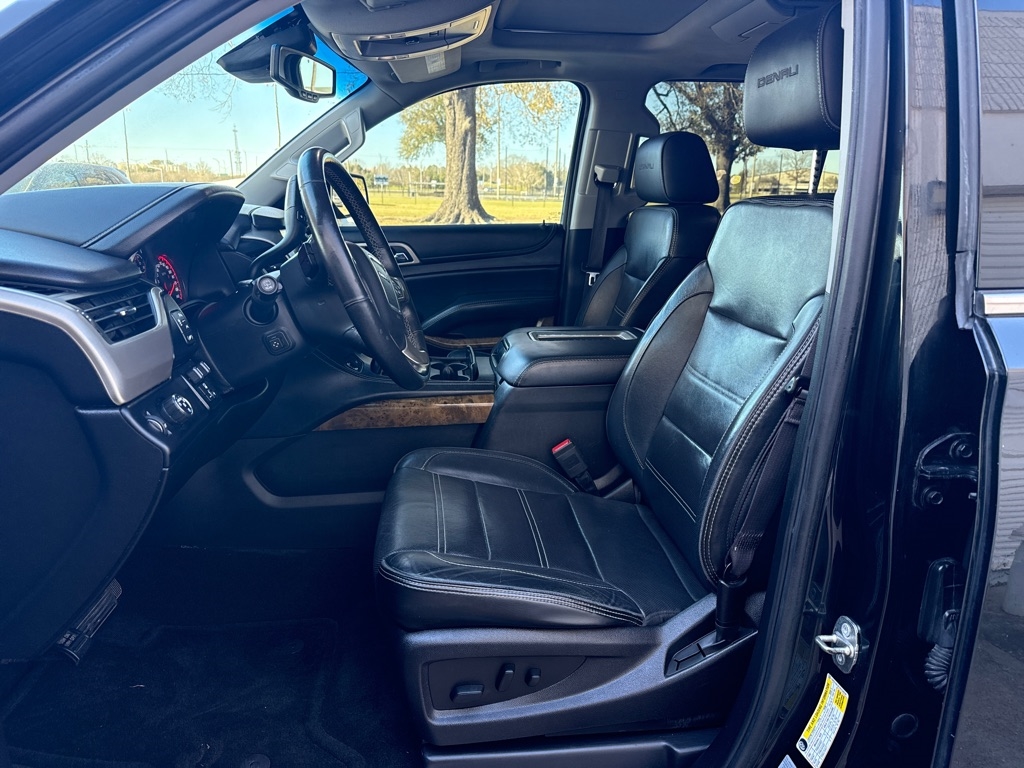 GMC Yukon XL 2WD 4dr Denali 2016