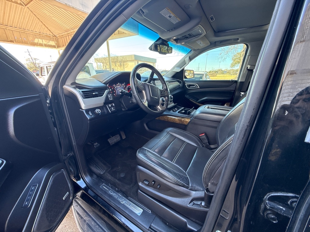 GMC Yukon XL 2WD 4dr Denali 2016