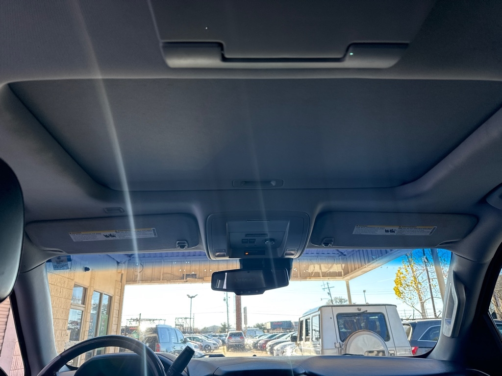 GMC Yukon XL 2WD 4dr Denali 2016