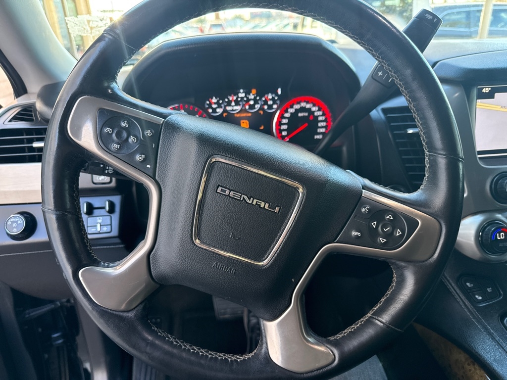 GMC Yukon XL 2WD 4dr Denali 2016