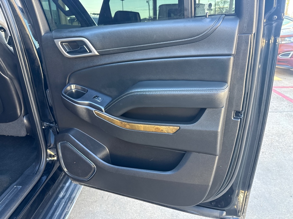 GMC Yukon XL 2WD 4dr Denali 2016