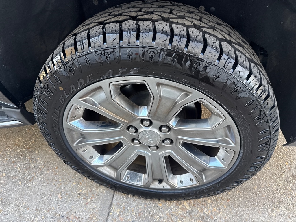 GMC Yukon XL 2WD 4dr Denali 2016