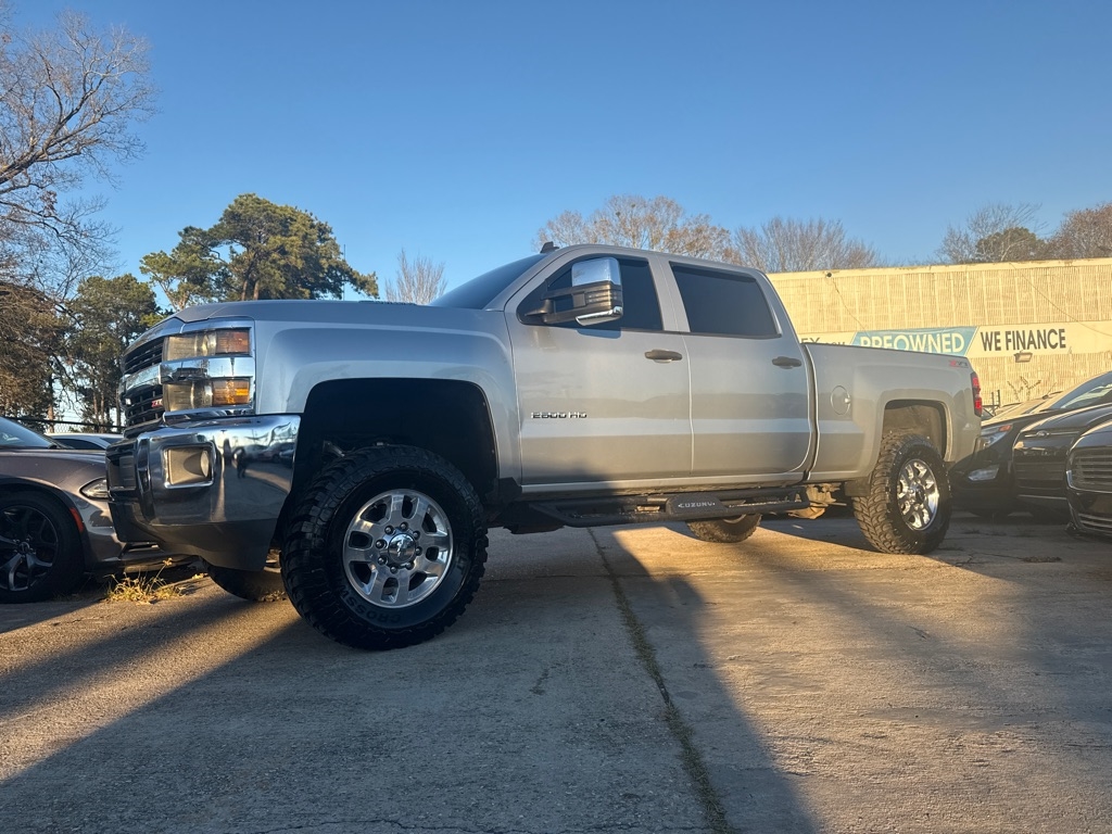 Chevrolet Silverado 2500HD 4WD Crew Cab 153.7" LT 2015