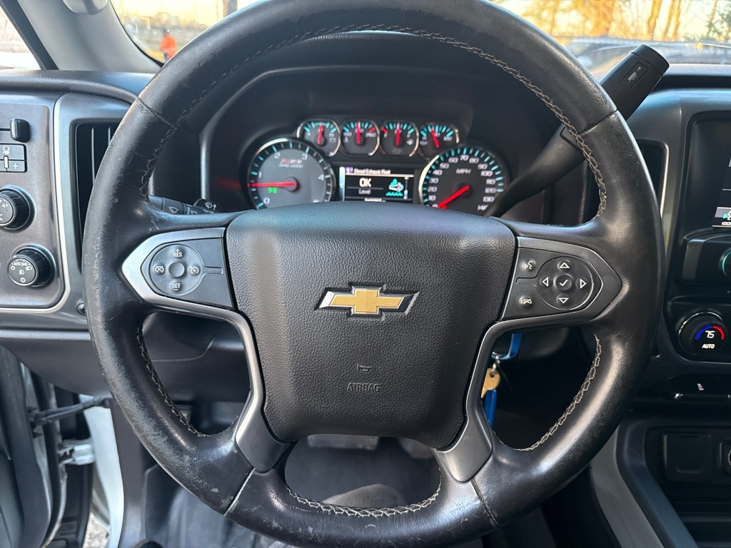 Chevrolet Silverado 2500HD 4WD Crew Cab 153.7" LT 2015