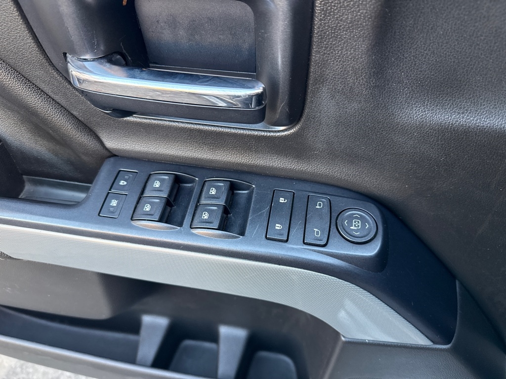 Chevrolet Silverado 2500HD 4WD Crew Cab 153.7" LT 2015