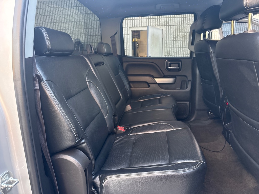 Chevrolet Silverado 2500HD 4WD Crew Cab 153.7" LT 2015