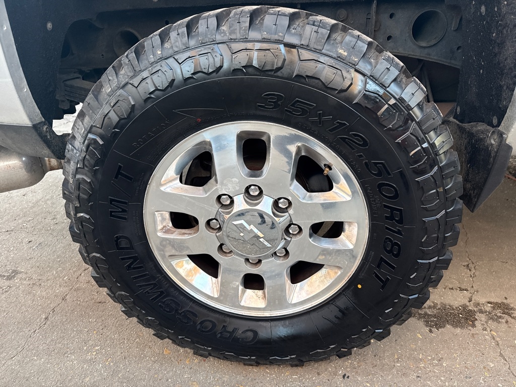 Chevrolet Silverado 2500HD 4WD Crew Cab 153.7" LT 2015