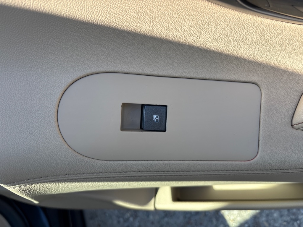 Buick LaCrosse 4dr Sdn Premium 2 FWD 2012