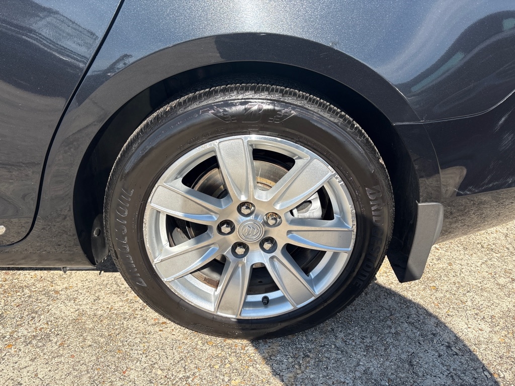 Buick LaCrosse 4dr Sdn Premium 2 FWD 2012