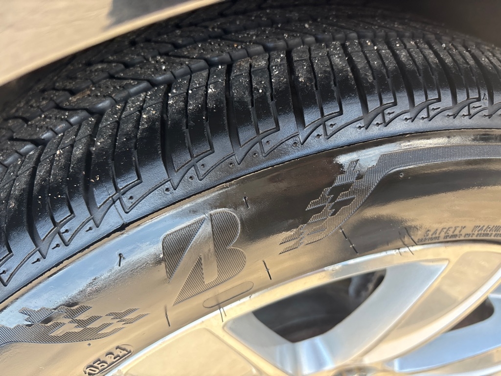 Buick LaCrosse 4dr Sdn Premium 2 FWD 2012